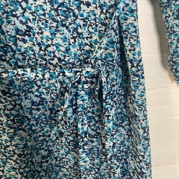 H&M Women‘s Dresses Long Sleeves Short Mini Dress V Neck Tie Waist Dress - Picture 9 of 9